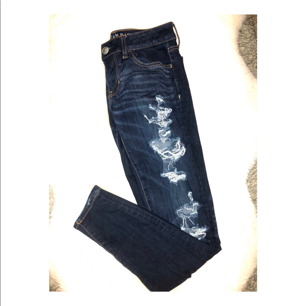 Ripped skinny jeans